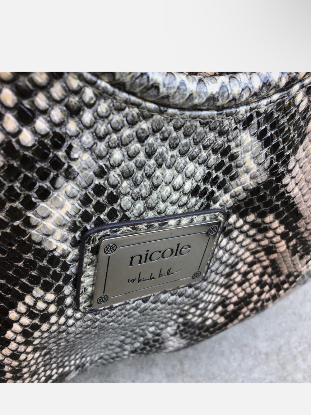 Nicole Snake-Print Shoulder Bag in Beige and Black - Picture 3 of 6